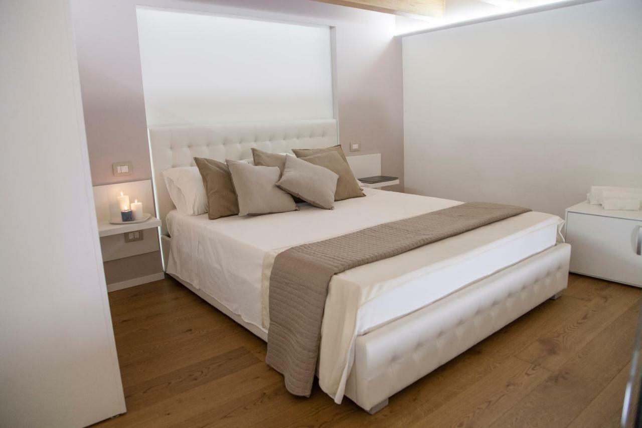 Le Dimore Di Puglia - Palazzo Pinto Monopoli Εξωτερικό φωτογραφία