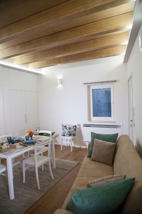 Le Dimore Di Puglia - Palazzo Pinto Monopoli Εξωτερικό φωτογραφία